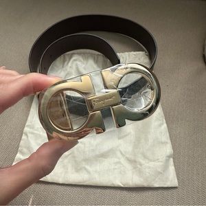Salvatore Ferragamo belt buckle with free belt in size 80